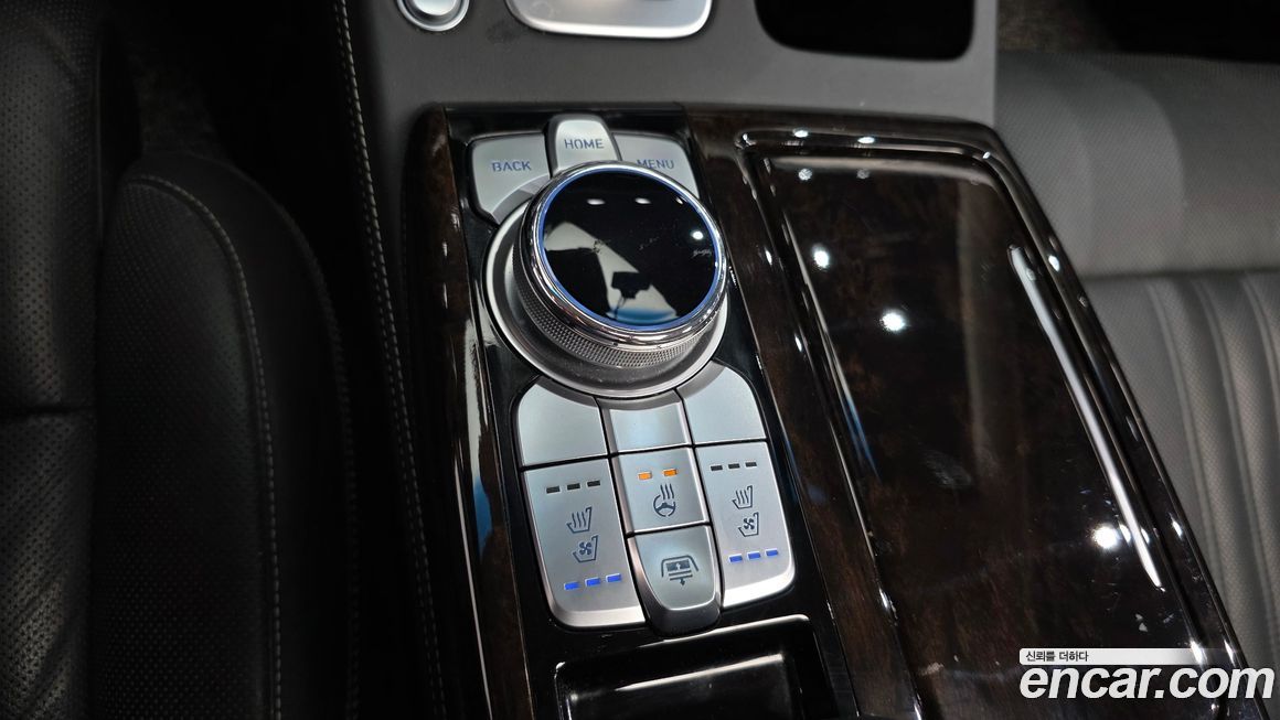 Genesis G90 2019