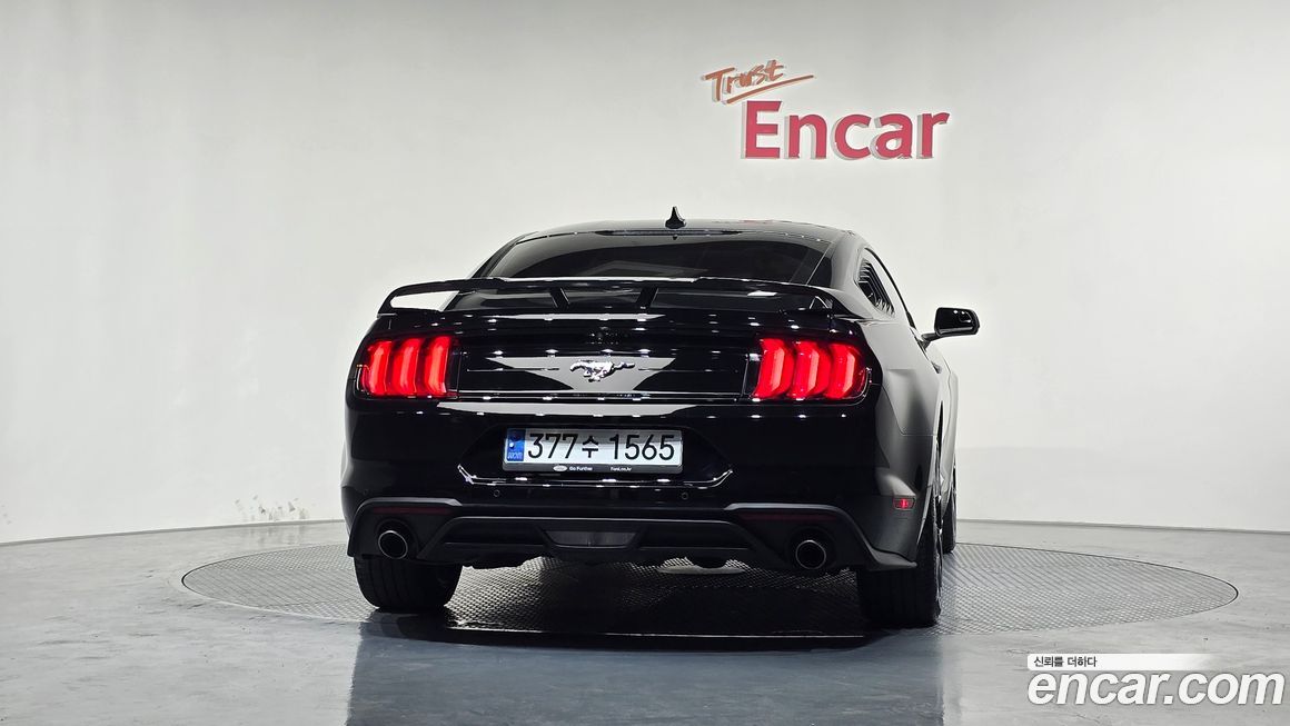 Ford Mustang 2020