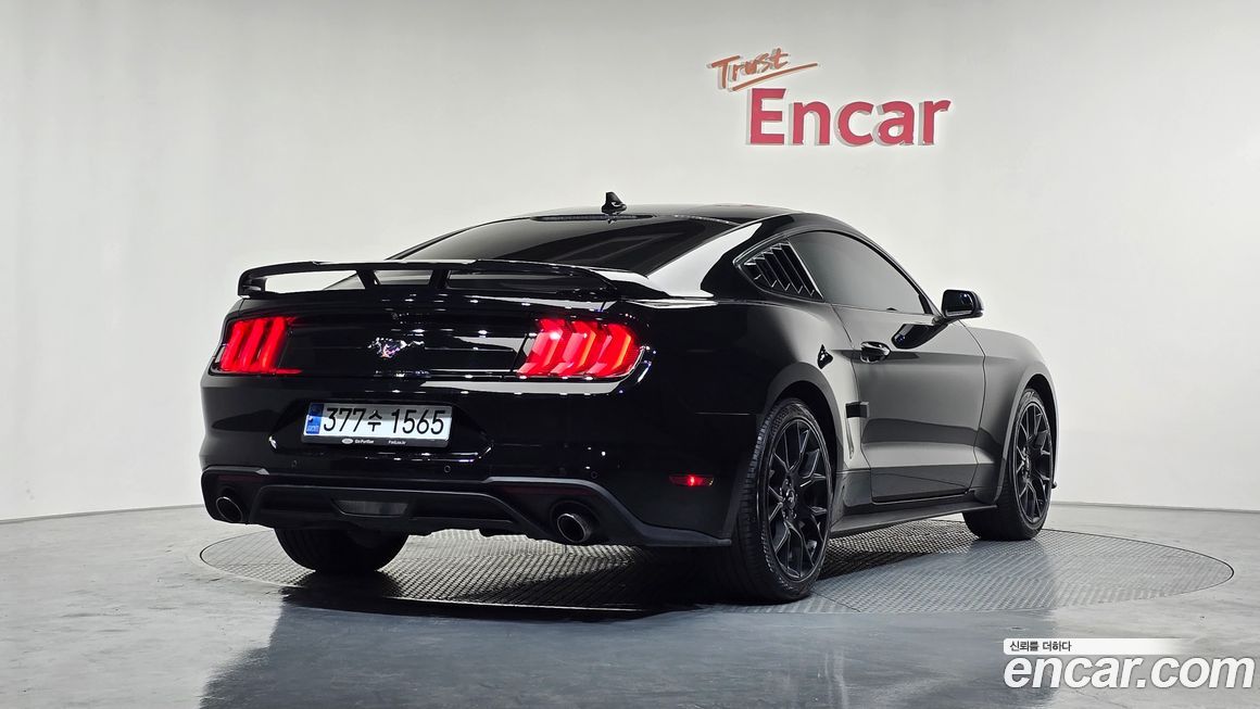 Ford Mustang 2020