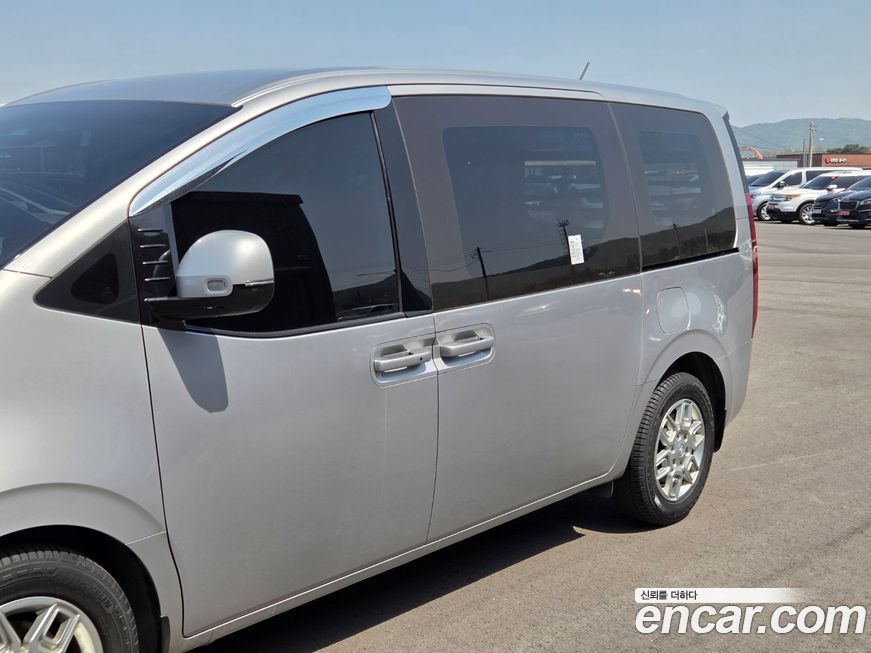 Hyundai Staria 2023