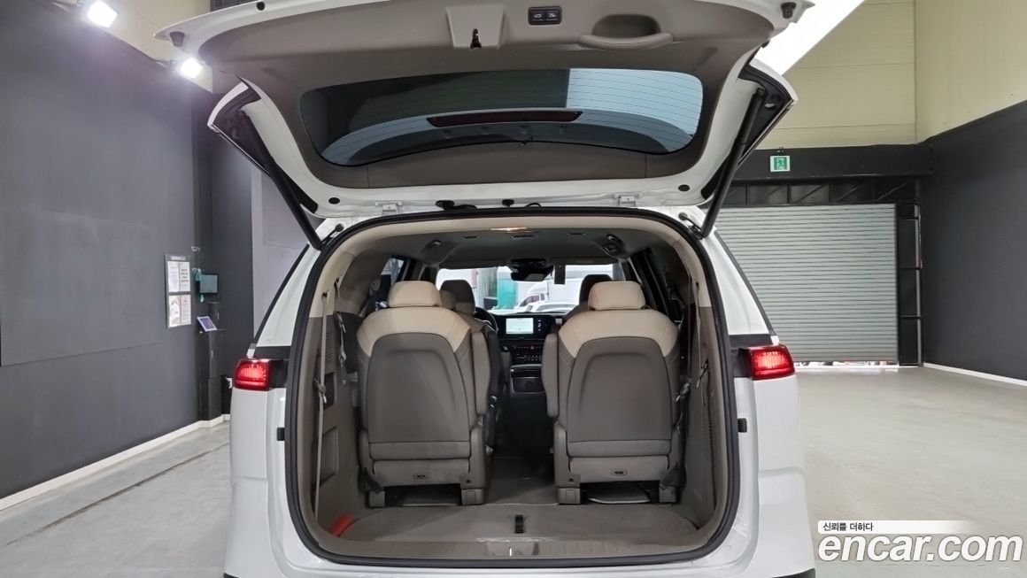 Kia Canival 2023