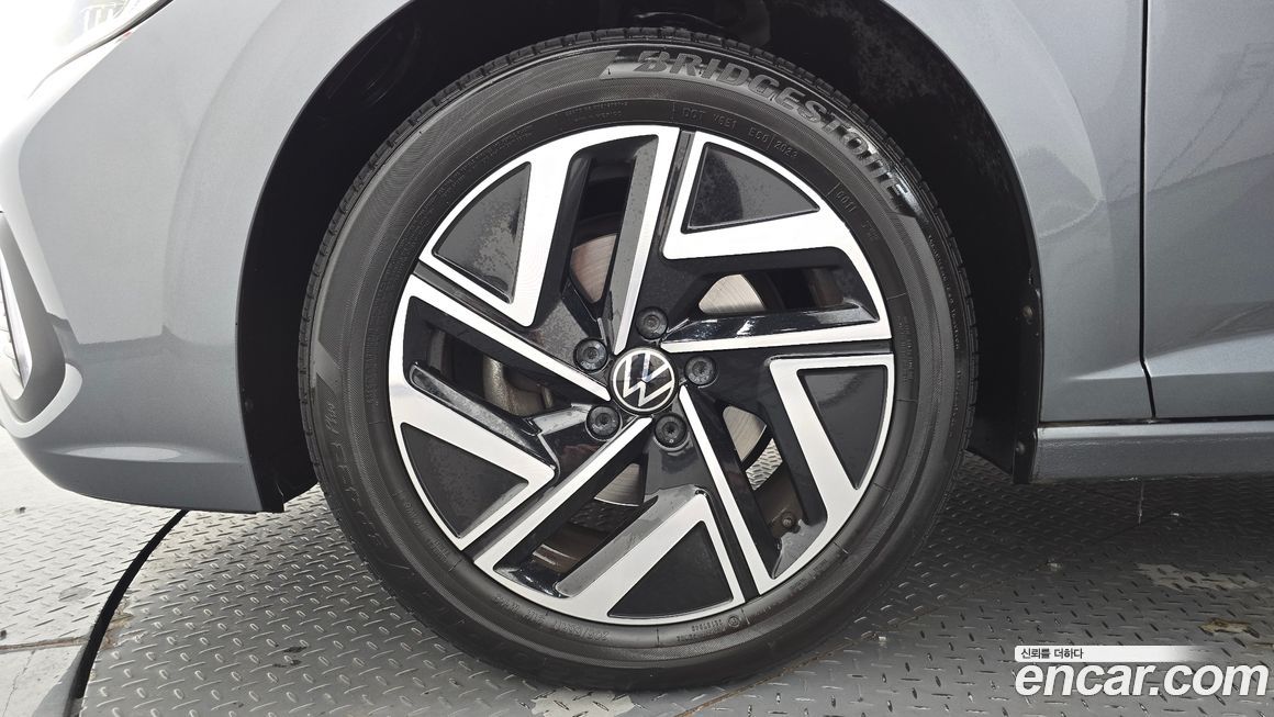 Volkswagen Jetta 2023