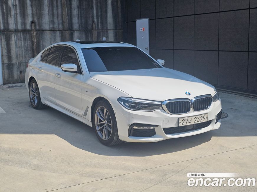 BMW 5-Series 2018