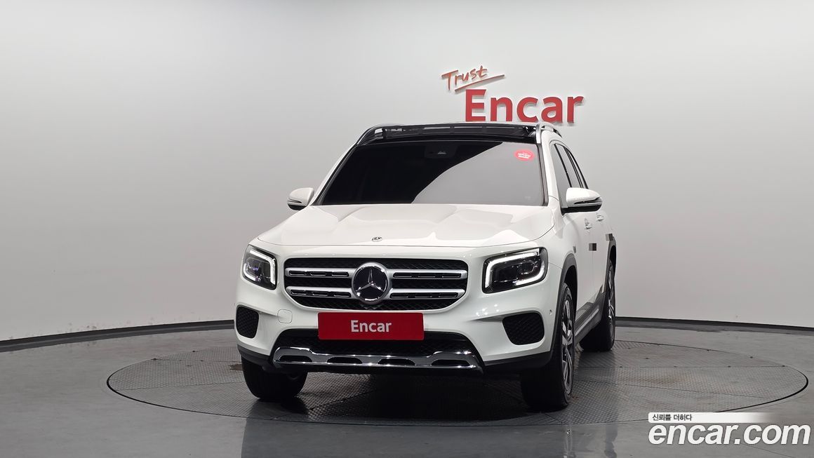 Mercedes-Benz GLB-Class 2021