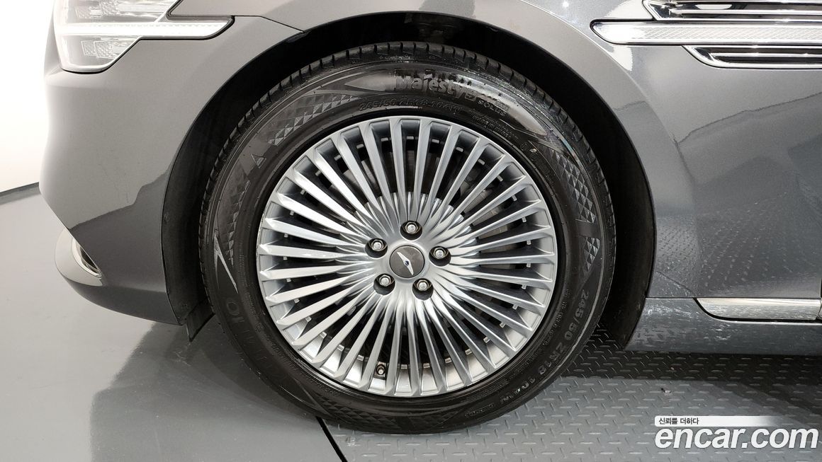 Genesis G90 2019
