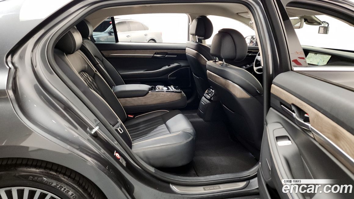 Genesis G90 2019