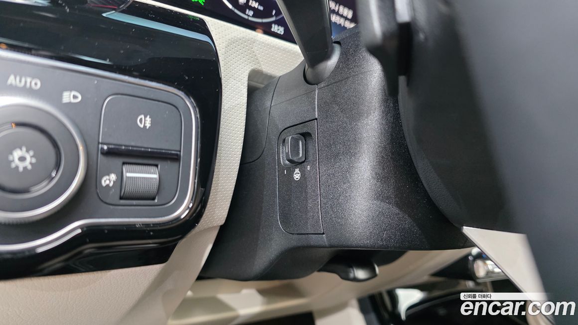 Mercedes-Benz A-Class 2025