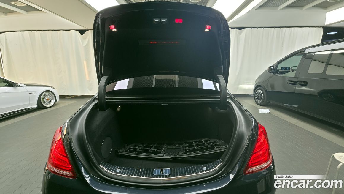 Mercedes-Benz S-Class 2015