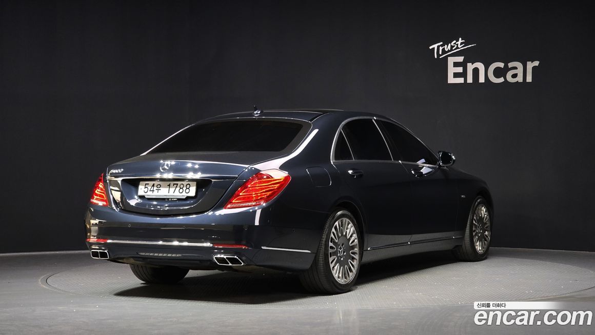 Mercedes-Benz S-Class 2015