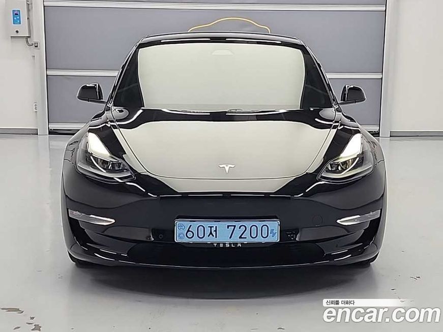 Tesla Model 3 2021