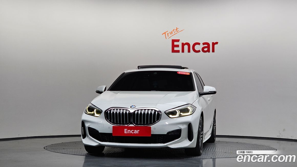 BMW 1-Series 2021