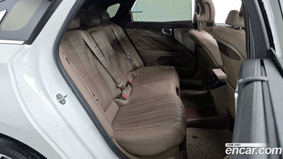 Kia K8 2023