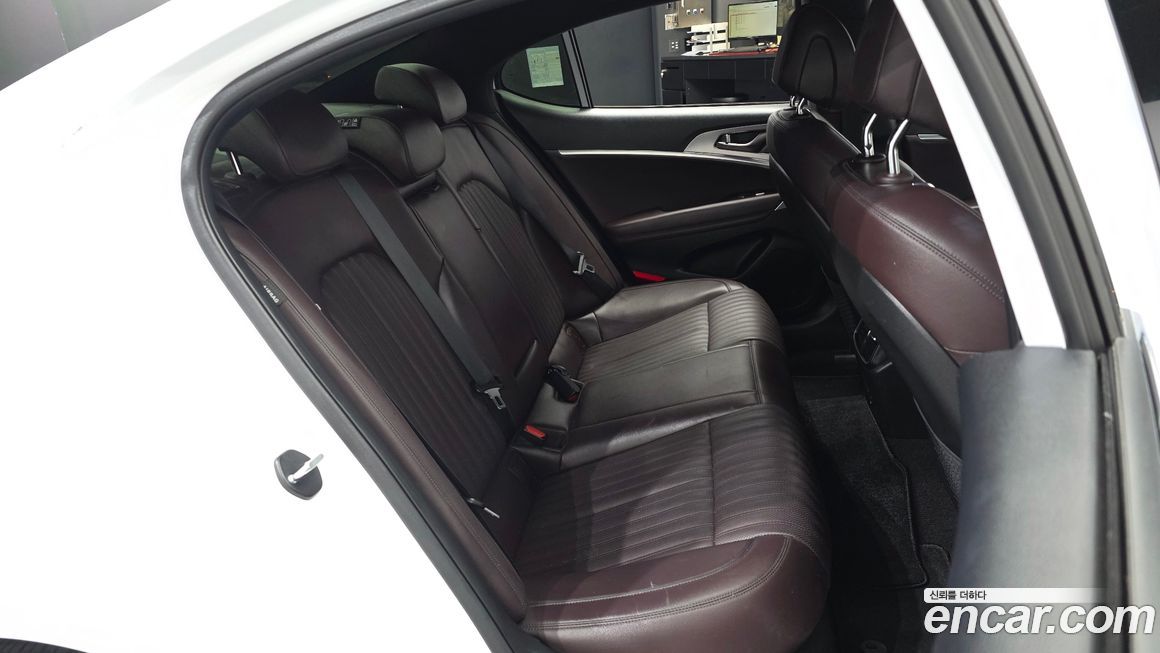 Genesis G70 2023