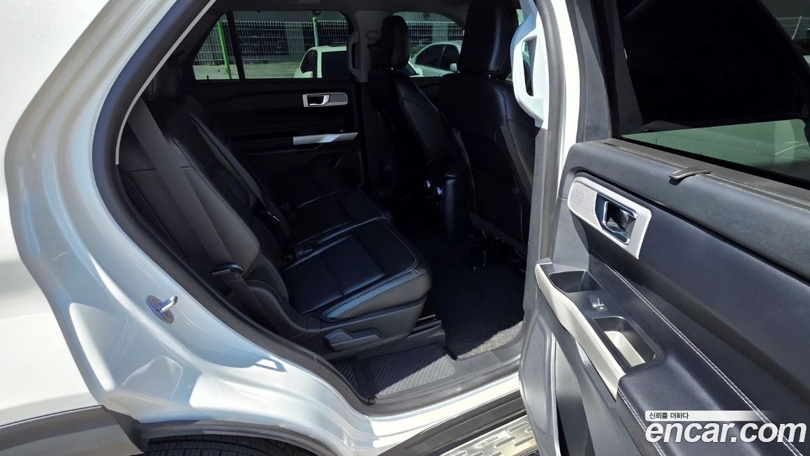 Ford Explorer 2021