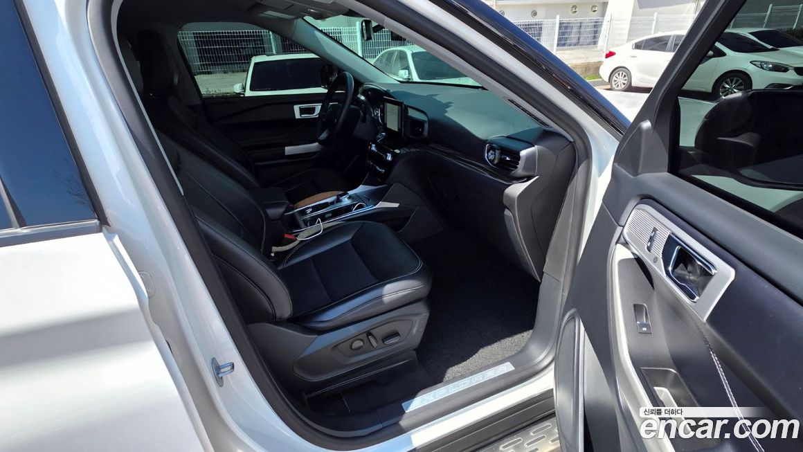 Ford Explorer 2021