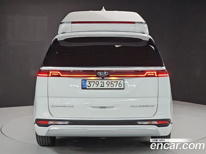 Kia Canival 2021