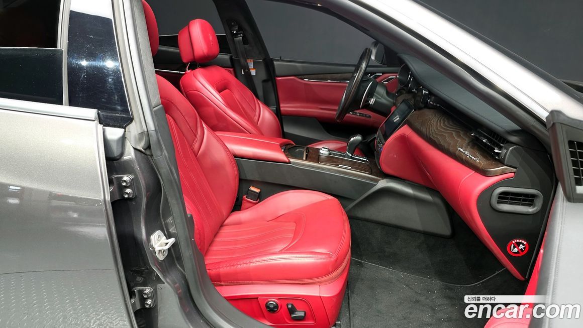 Maserati Quattroporte 2017