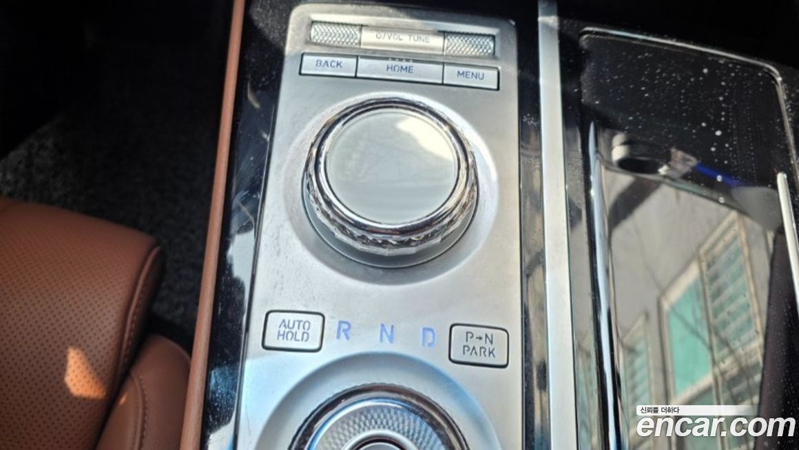 Genesis G80 2023
