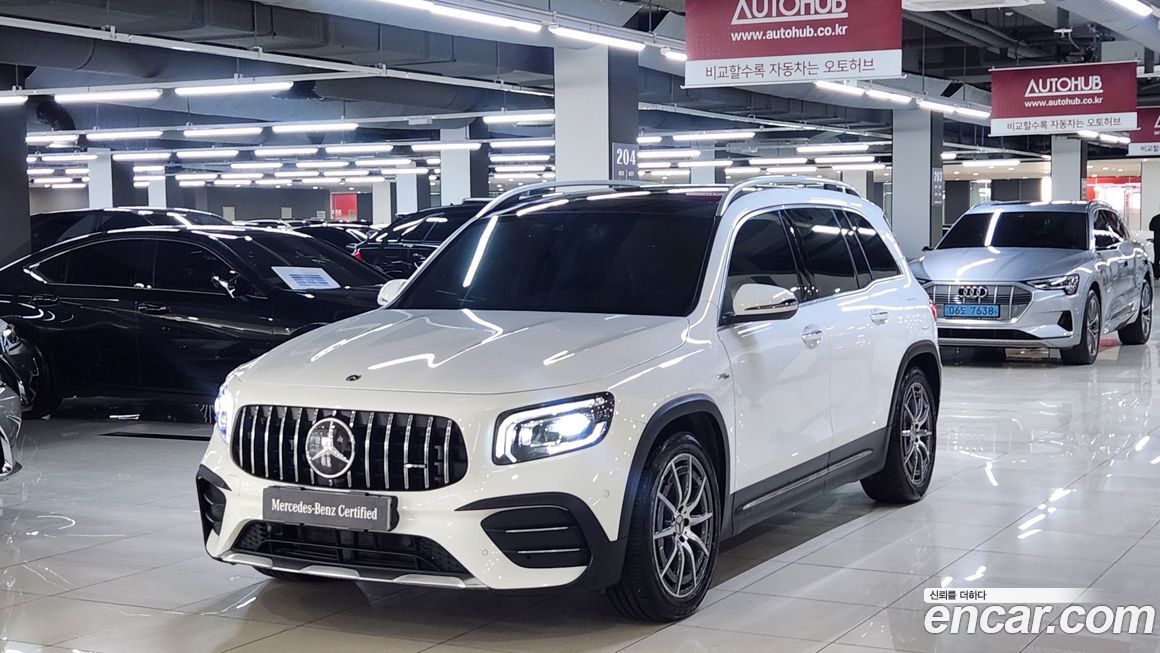 Mercedes-Benz GLB-Class 2023