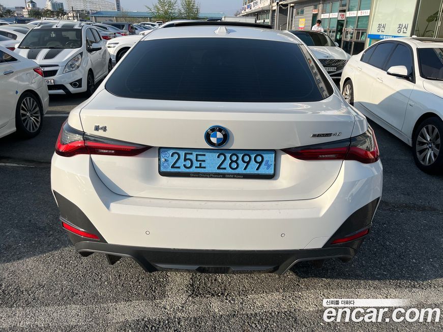 BMW i4 2022