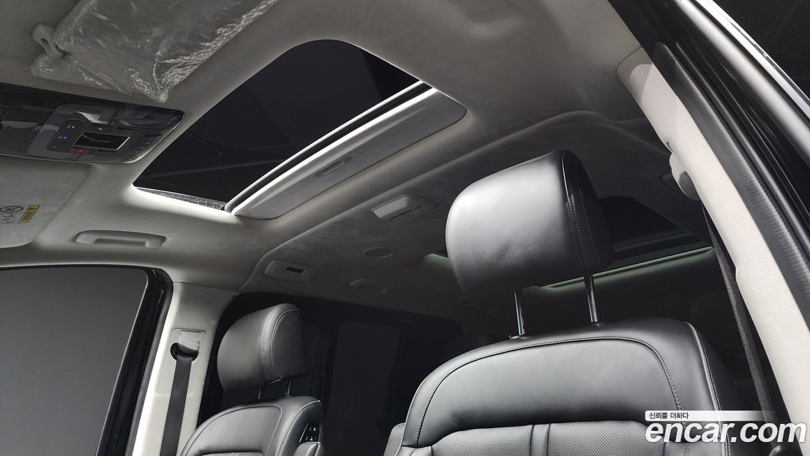 Hyundai Staria 2022