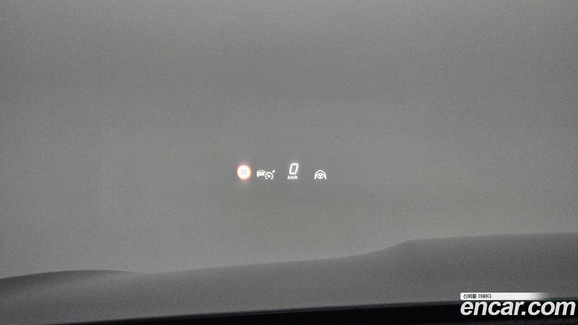 Mercedes-Benz GLC-Class 2023