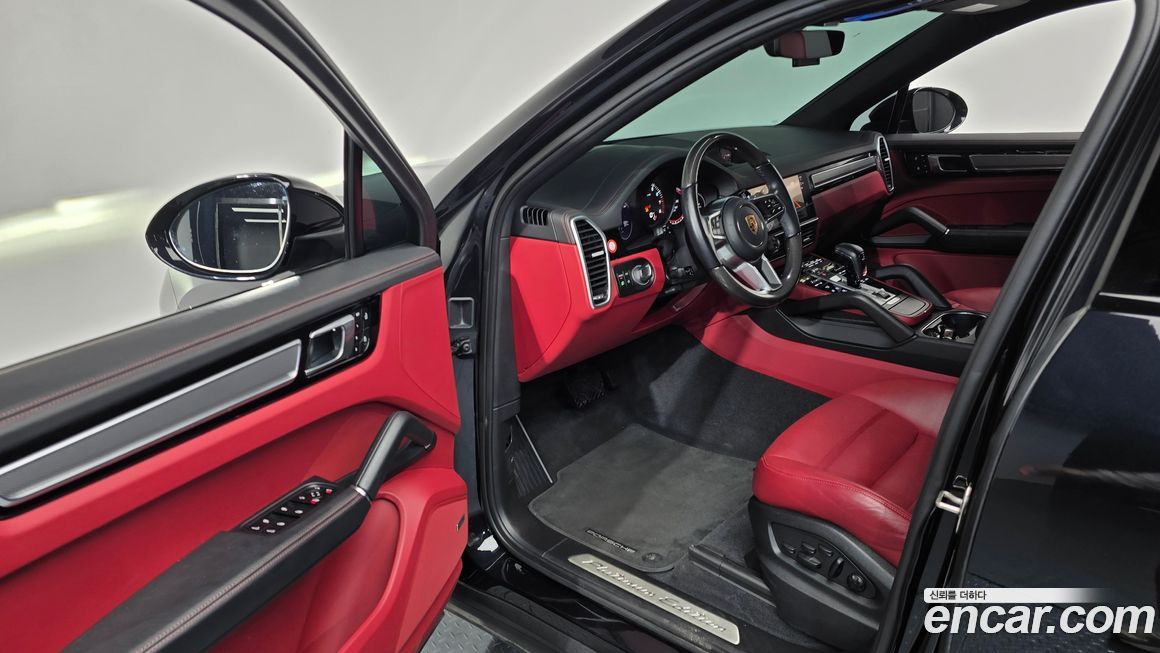 Porsche Cayenne 2022