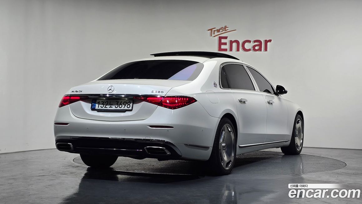 Mercedes-Benz S-Class 2022