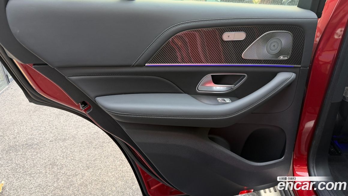 Mercedes-Benz GLE-Class 2023