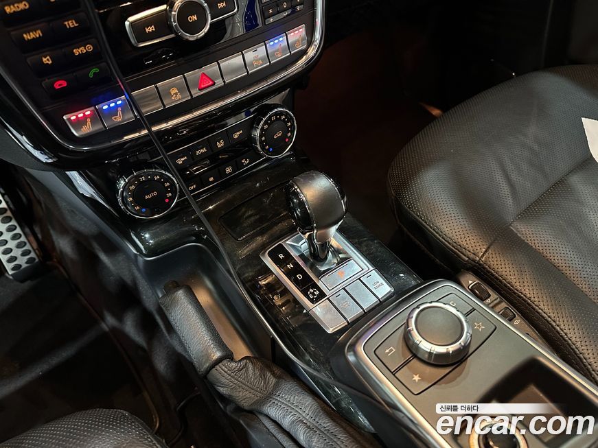 Mercedes-Benz G-Class 2013