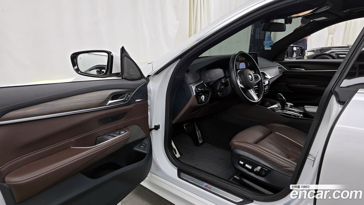 BMW Gran Turismo 2021