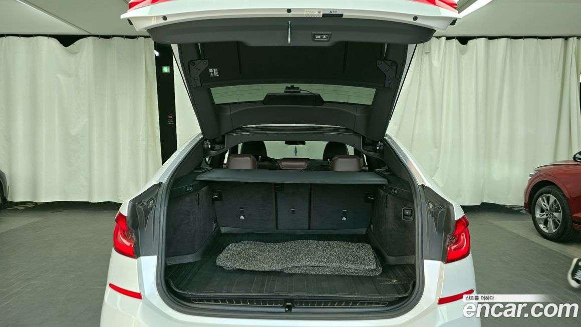 BMW Gran Turismo 2021