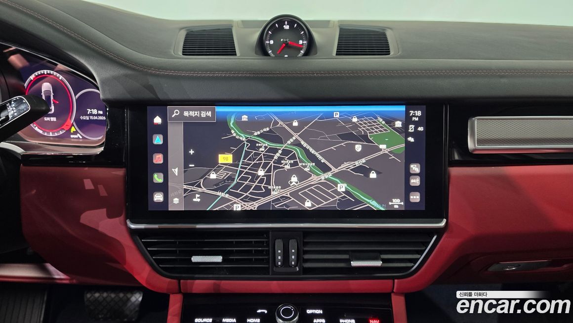 Porsche Cayenne 2022