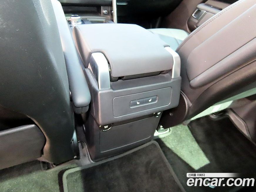 Land Rover Discovery 2018