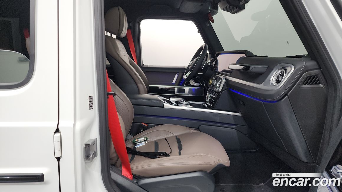 Mercedes-Benz G-Class 2024