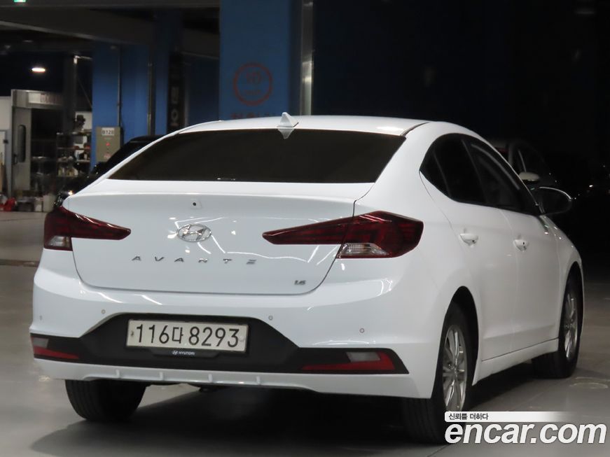 Hyundai AVANTE 2020