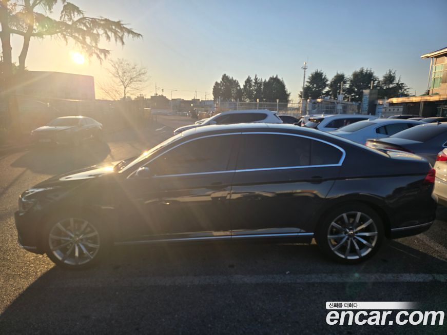 Volkswagen Passat 2022