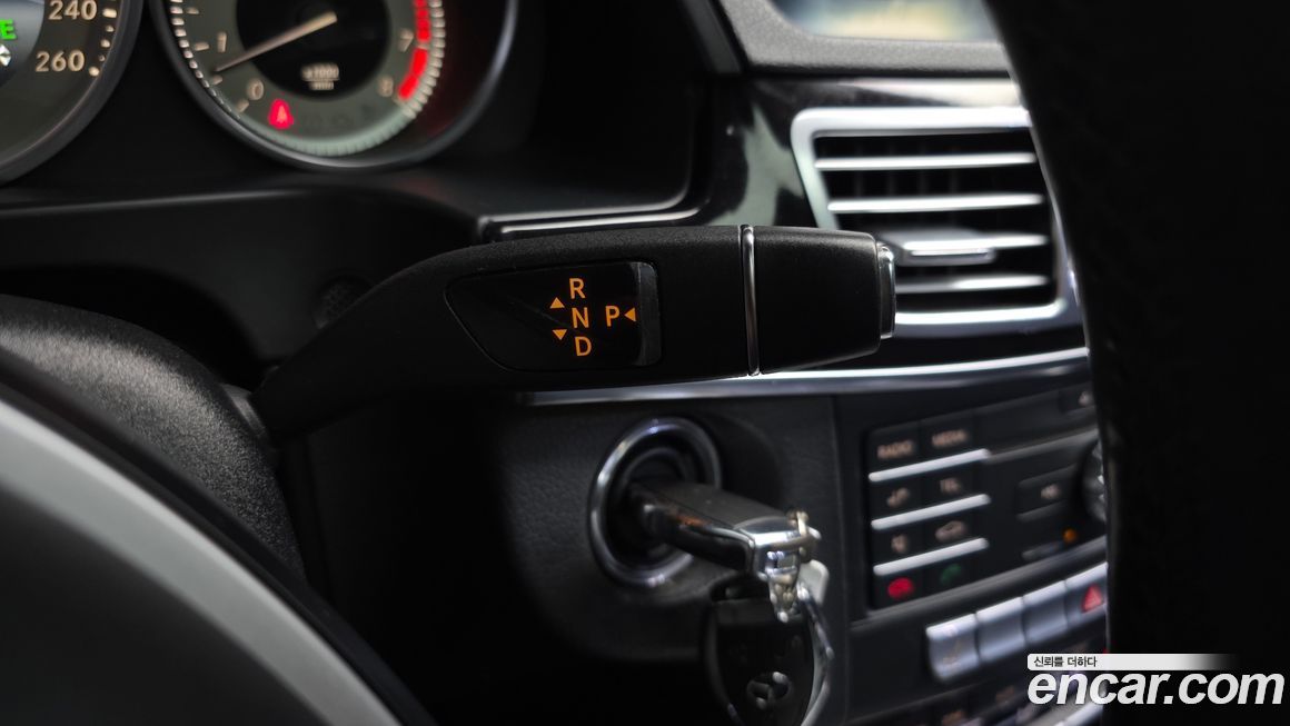 Mercedes-Benz E-Class 2016