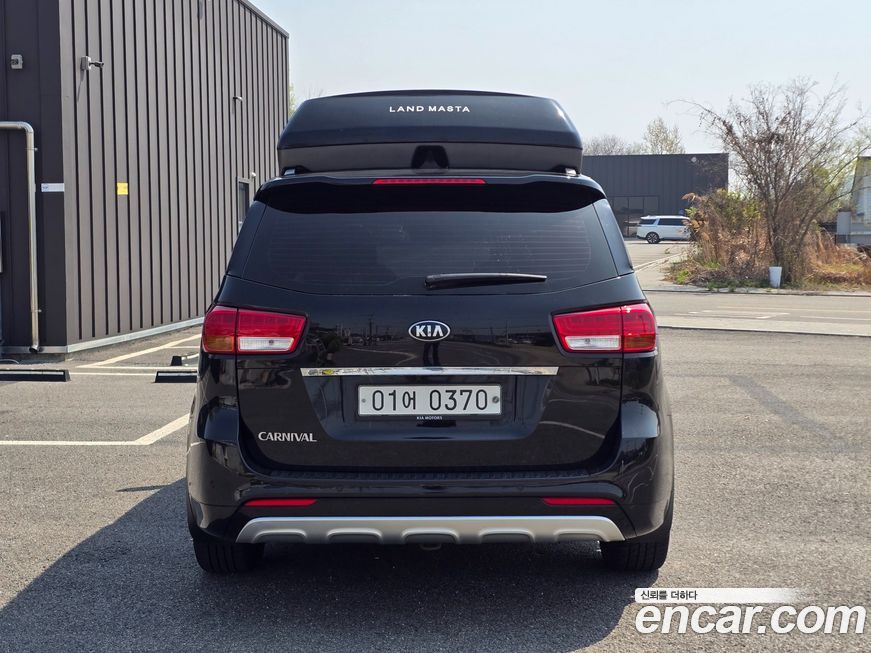 Kia Canival 2017