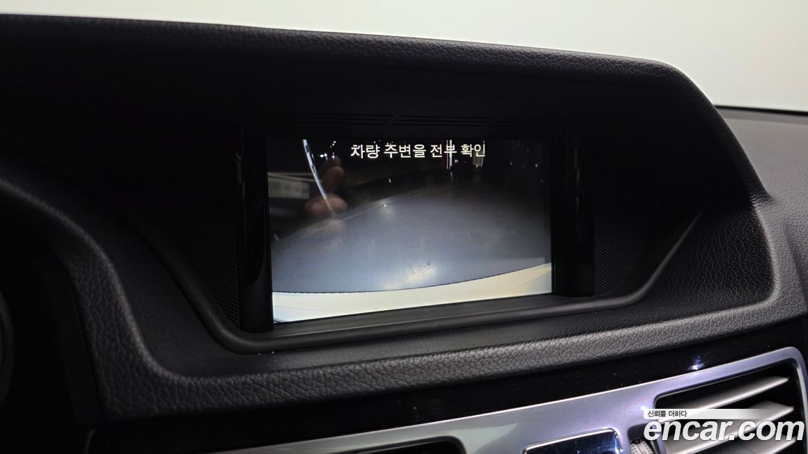 Mercedes-Benz E-Class 2016