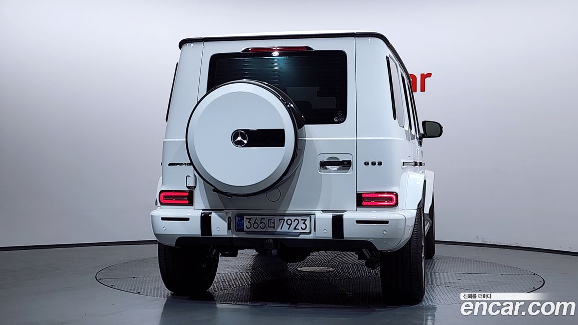 Mercedes-Benz G-Class 2024