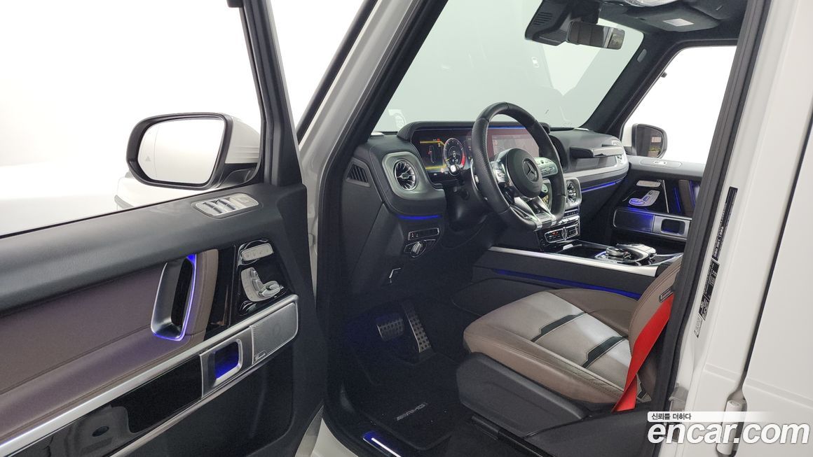 Mercedes-Benz G-Class 2024