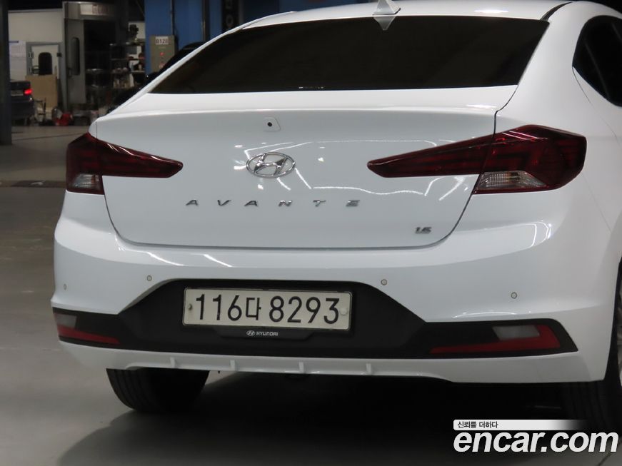 Hyundai AVANTE 2020