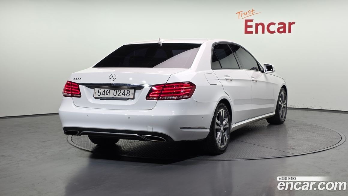 Mercedes-Benz E-Class 2016