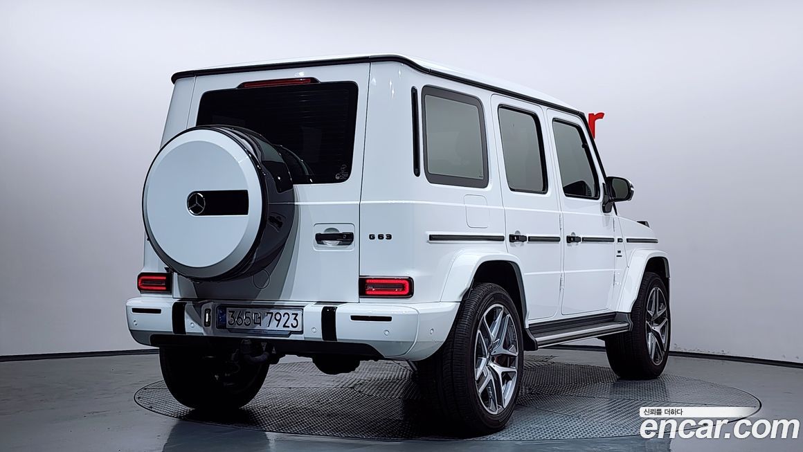 Mercedes-Benz G-Class 2024