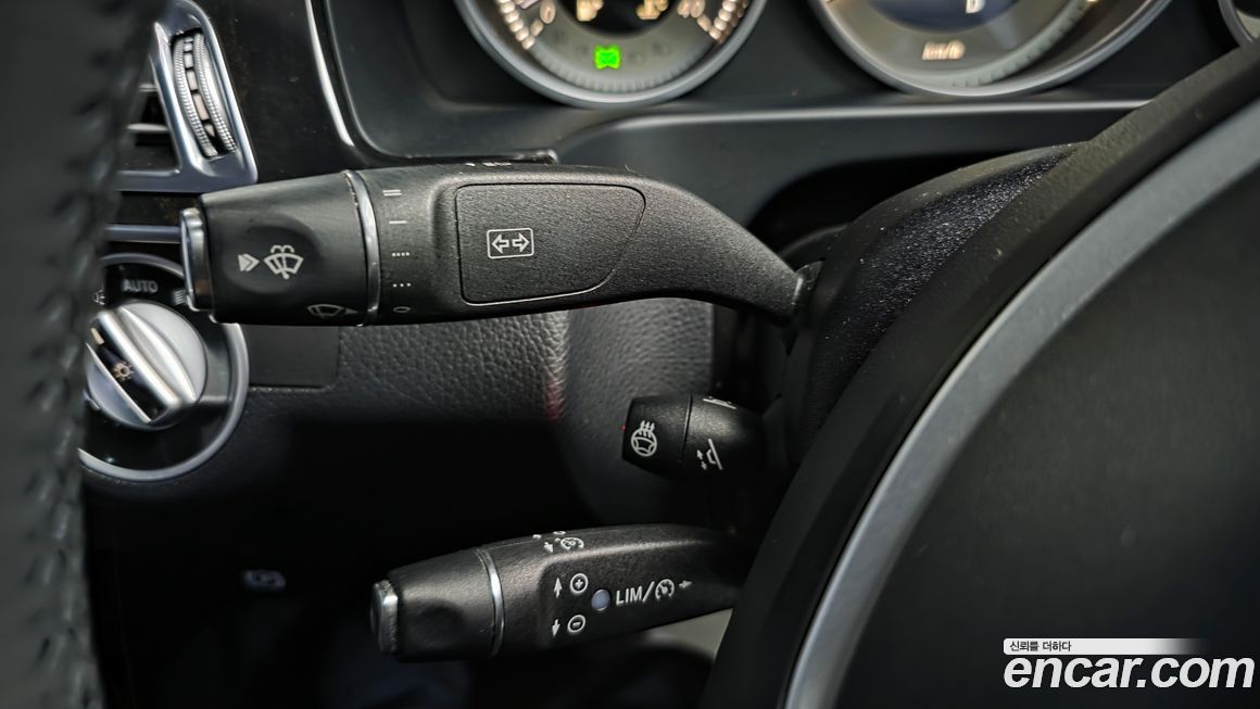 Mercedes-Benz E-Class 2016