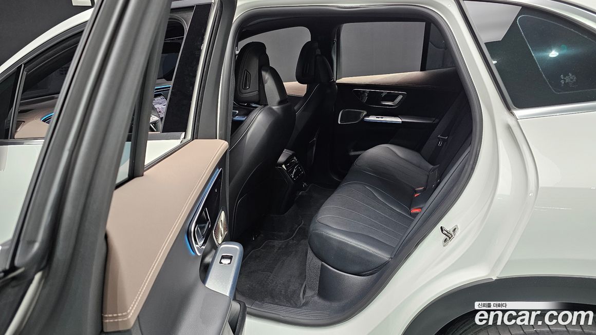 Mercedes-Benz EQE 2023