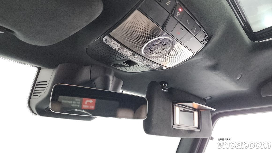 Mercedes-Benz G-Class 2024