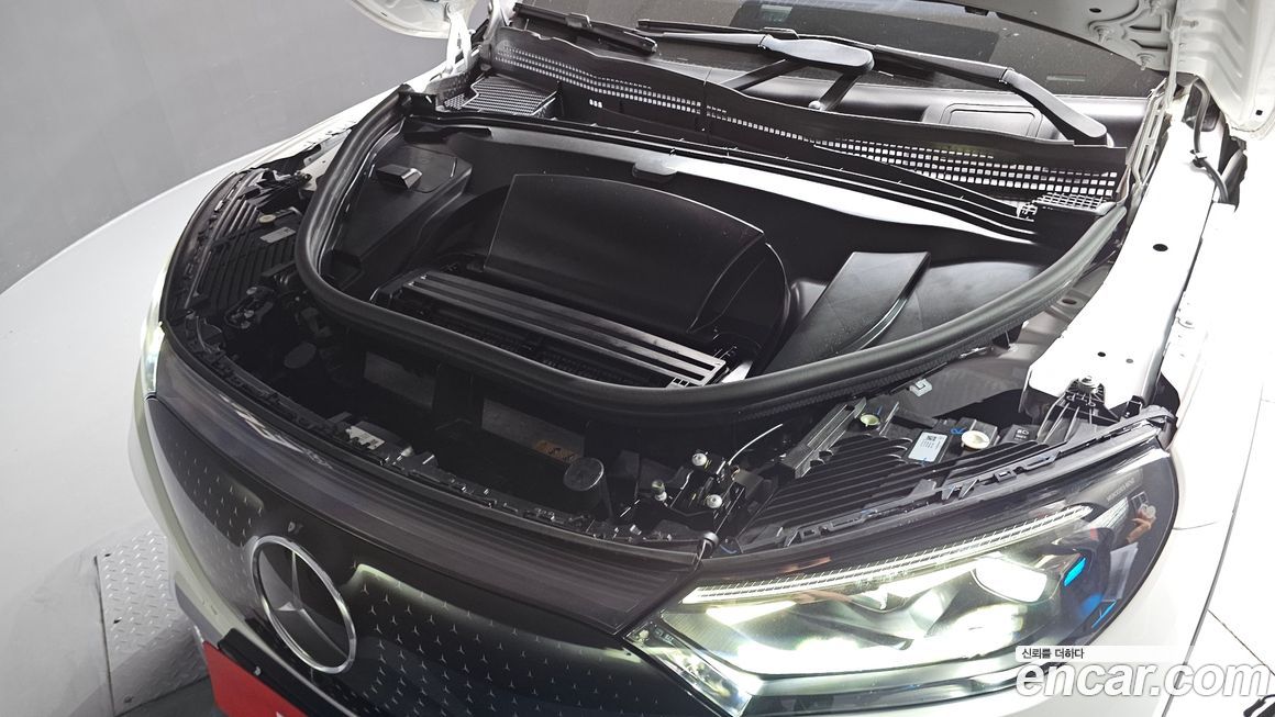 Mercedes-Benz EQE 2023