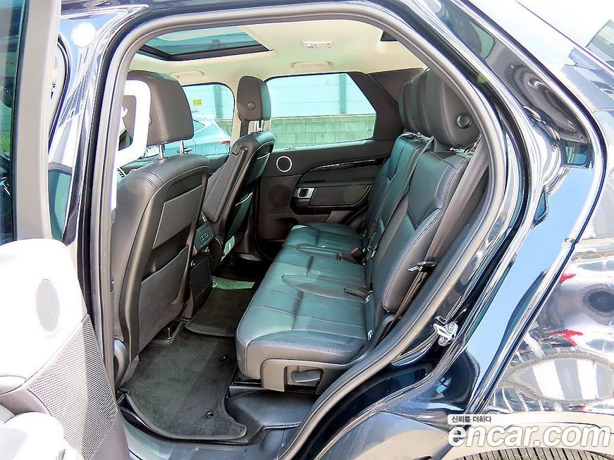 Land Rover Discovery 2018